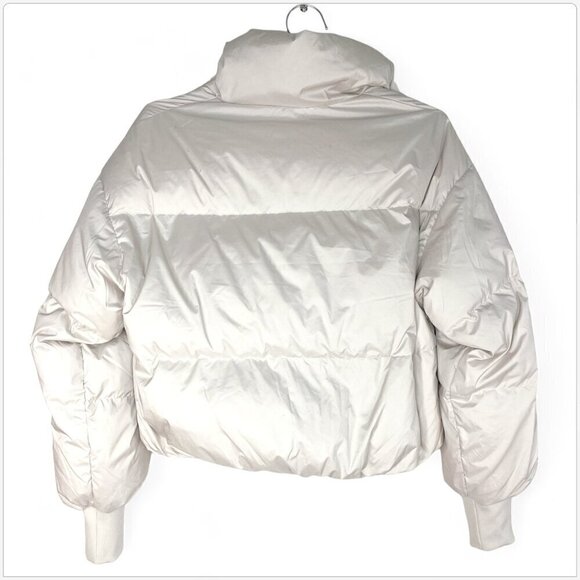 Orolay Womens Winter Oversized Short Down Jacket Crop Zip Puffer Coat NWT New XS - Picture 6 of 7